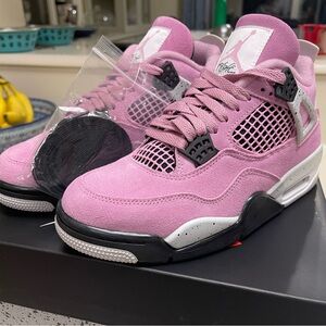 Brand new with box Air Jordan 4 retro in orchid